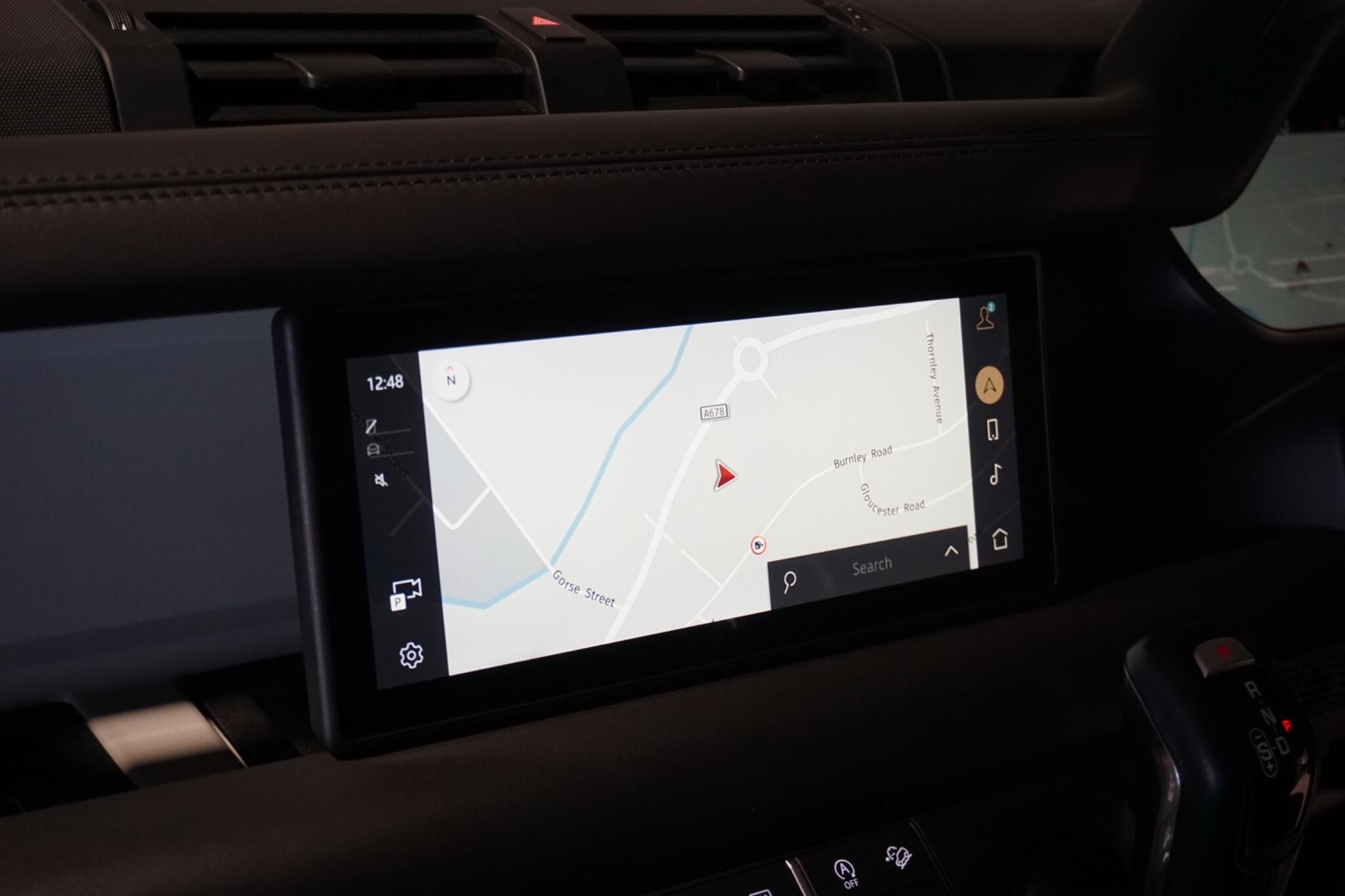 Land Rover Defender 110 3.0 D300 MHEV HSE Hard Top SUV 5dr Diesel Auto 4WD MWB Euro 6 (s/s) (300 ps)